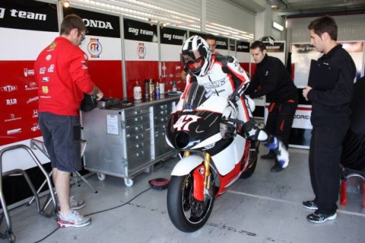 Primer entrenamiento de Ángel Rodríguez en Moto2